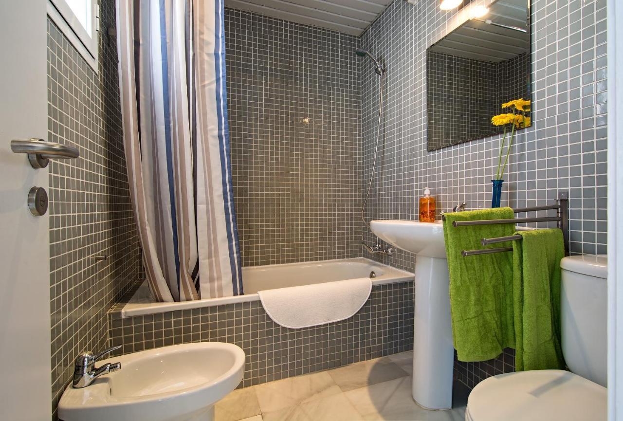 DescubreHome Sol Puerta del Osario Terraza Privada Sevilla Habitación foto
